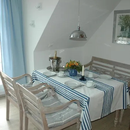 Apartman Fewo-Martje-Flohrs-Mit-Strandkorb-Am-Strand Sankt Peter-Ording