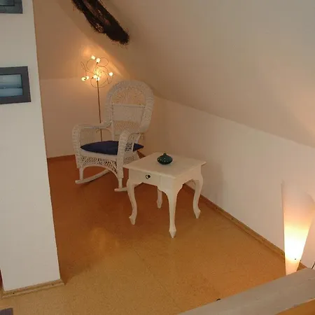 Fewo-Martje-Flohrs-Mit-Strandkorb-Am-Strand Apartman *
